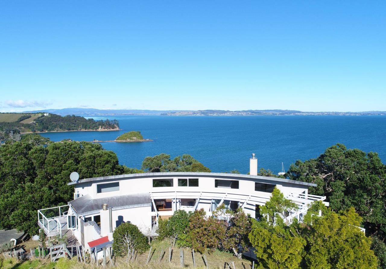 KENNEDY POINT VINEYARD WAIHEKE ISLAND